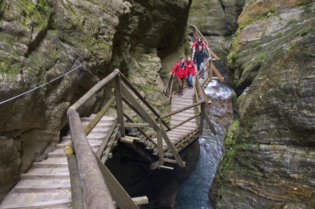 Appartementhaus Sporthotel Moelltal Flattach Dış mekan fotoğraf